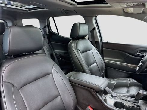 Used 2017 GMC Acadia SLT AWD/4WD image 24