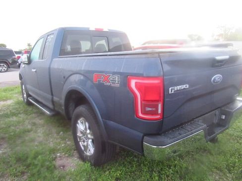 Used 2016 Ford F150 Lariat w/ Equipment Group 502A Luxury AWD/4WD image 4