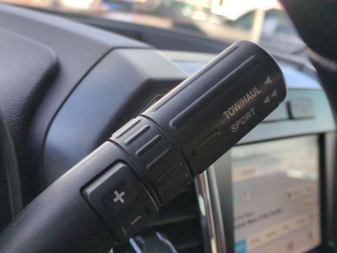 Used 2017 Ford F150 XLT w/ Equipment Group 302A Luxury image 31