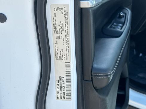 Certified 2022 Jeep Grand Cherokee Limited 4xe w/ Luxury Tech Group II AWD/4WD image 34