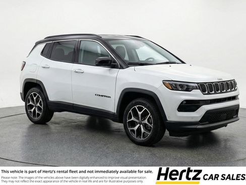 Used 2025 Jeep Compass Limited image 1
