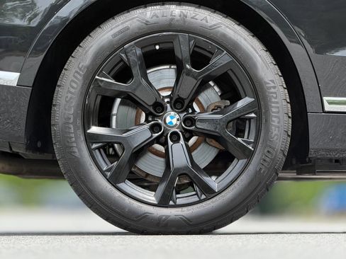 Used 2019 BMW X7 xDrive50i w/ Premium Package AWD/4WD image 18