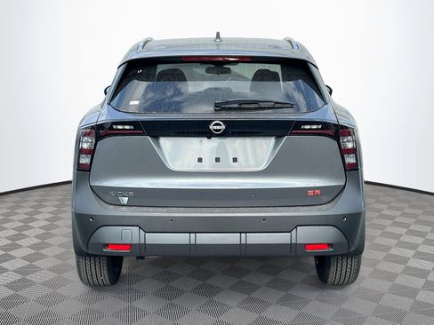 New 2025 Nissan Kicks SR FWD image 26