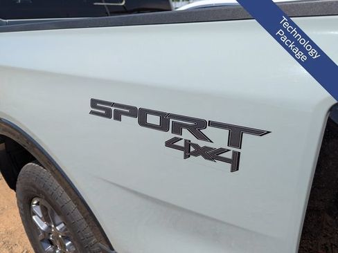 Used 2024 Ford Ranger XLT w/ Technology Package AWD/4WD image 11
