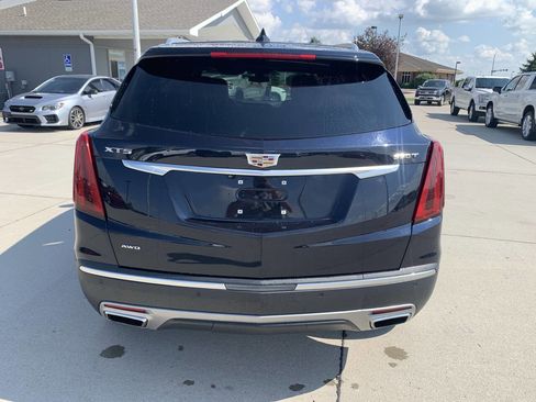 Used 2021 Cadillac XT5 Premium Luxury image 8