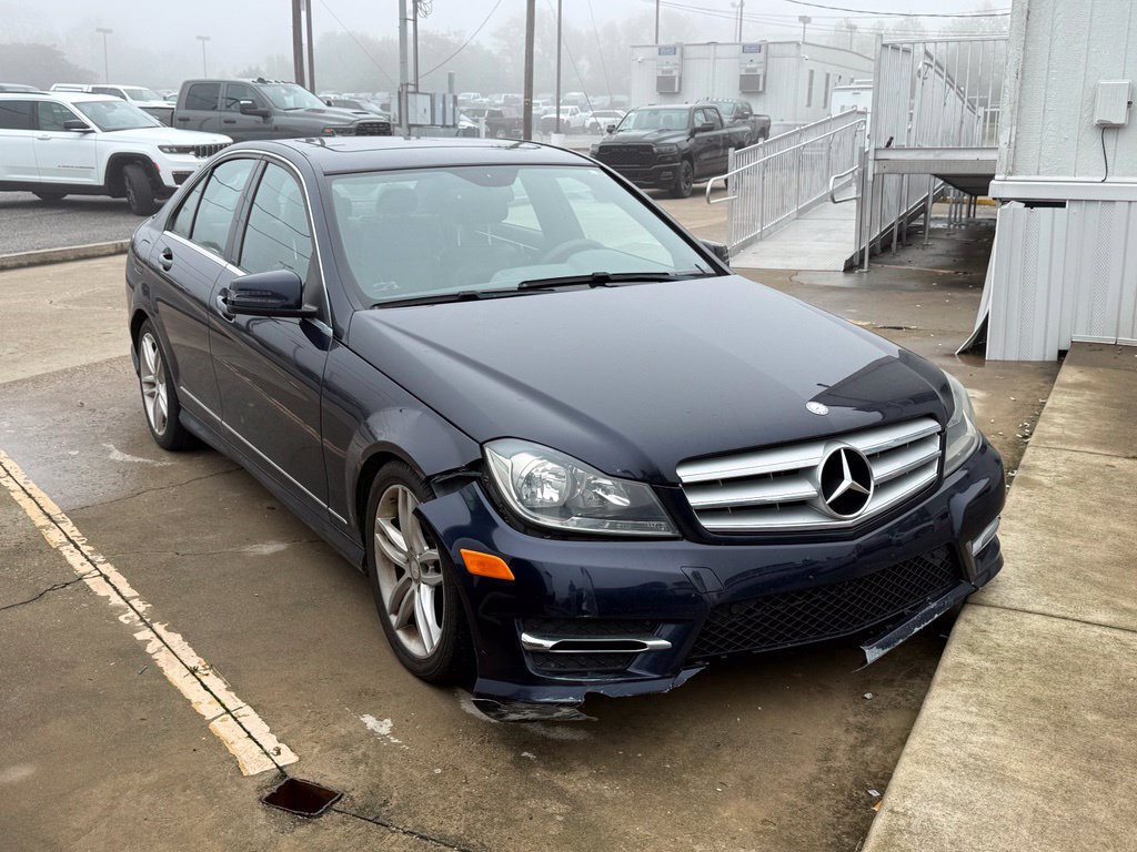 Used 2013 Mercedes-Benz C 300 4MATIC Sedan image 24