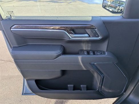 New 2026 GMC Sierra 1500 Elevation image 11