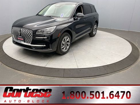 Used 2025 Lincoln Corsair AWD w/ Equipment Group 101A image 1