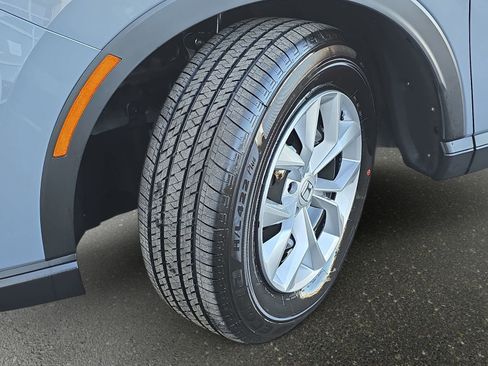 Certified 2025 Honda CR-V LX image 31