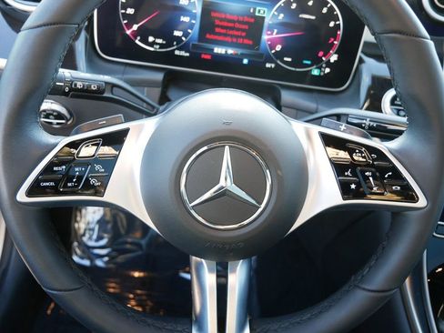 Used 2023 Mercedes-Benz GLC 300 4MATIC image 19