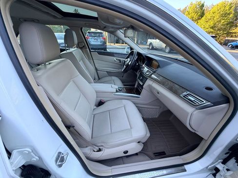 Used 2016 Mercedes-Benz E 350 Sedan image 15