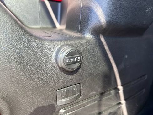 Used 2025 Jeep Wrangler Unlimited Sahara w/ Safety Group AWD/4WD image 62