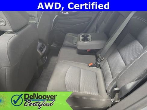 Used 2024 GMC Terrain SLE image 13