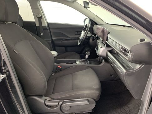 Used 2024 Hyundai Kona SEL FWD image 41