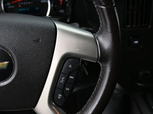 Used 2017 Chevrolet Express 3500 LT w/ LT Preferred Equipment Group image 18