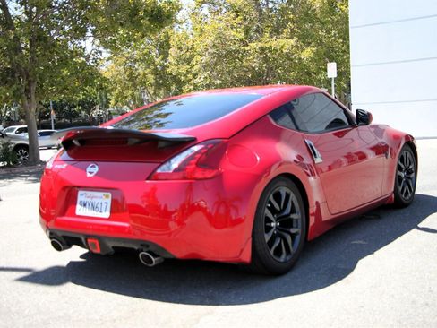 Used 2019 Nissan 370Z Coupe image 8
