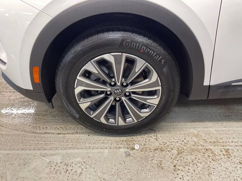 Used 2026 Buick Envision Preferred AWD/4WD image 11