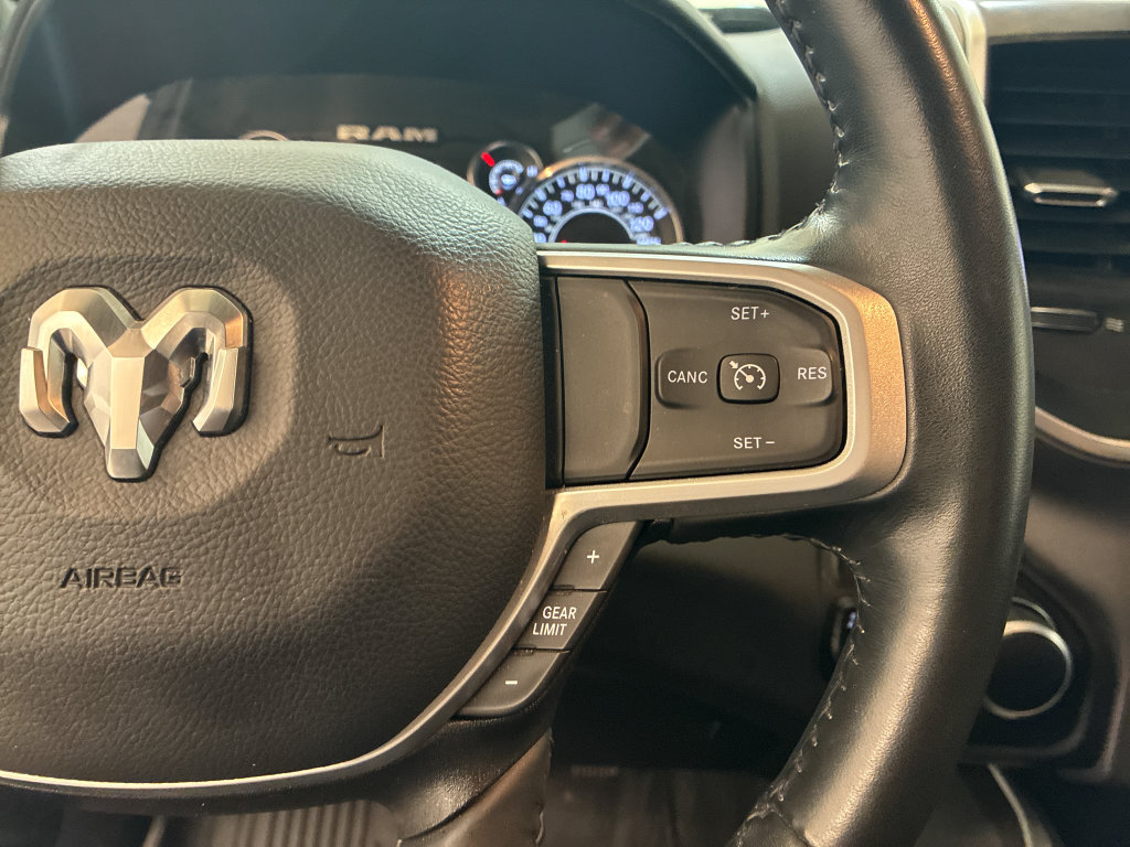 Used 2023 RAM 1500 Big Horn AWD/4WD image 23