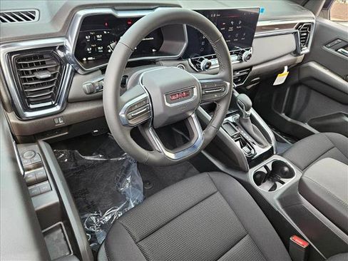 New 2026 GMC Canyon Elevation w/ Convenience Package RWD image 3