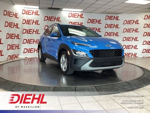 Used 2022 Hyundai Kona SEL w/ Cargo Package FWD image 1