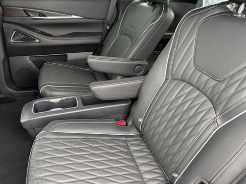 New 2026 INFINITI QX60 Autograph w/ Dark Cargo Package image 25