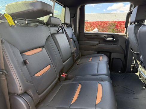 Used 2024 GMC Sierra 2500 AT4 w/ AT4 Preferred Package image 36