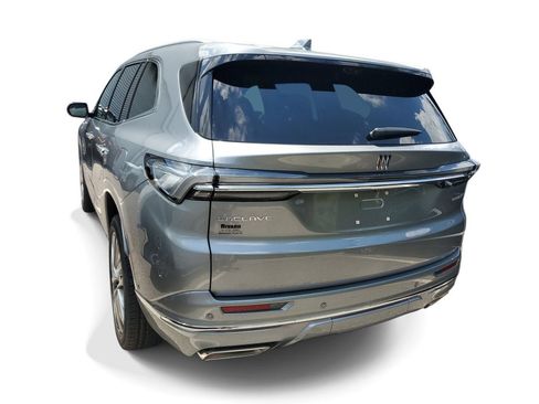 New 2026 Buick Enclave Avenir w/ Super Cruise Package FWD image 4