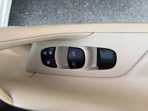 Used 2016 Nissan Altima 2.5 SL w/ 2.5 Technology w/LED Package FWD image 31