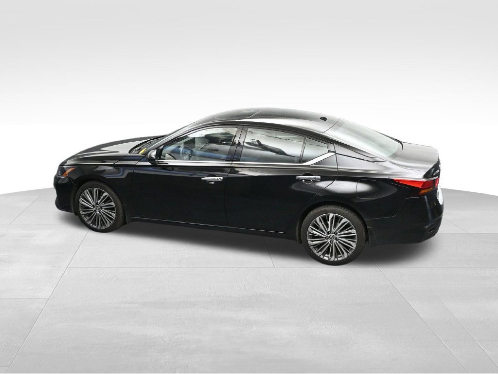 Used 2023 Nissan Altima 2.5 SL AWD/4WD image 20