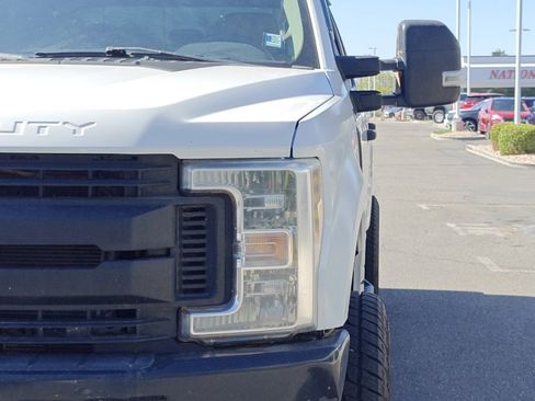 Used 2019 Ford F250 XL w/ Power Equipment Group image 29