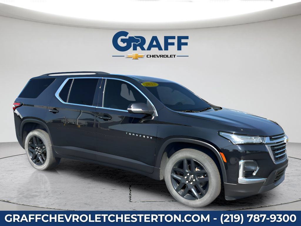 Used 2023 Chevrolet Traverse LT w/ Rear Camera Mirror Package AWD/4WD image 16