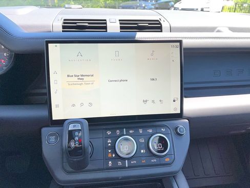 New 2026 Land Rover Defender 110 X AWD/4WD image 15
