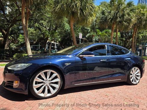 Used 2015 Tesla Model S 85D AWD/4WD image 5