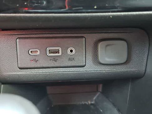 Used 2022 Buick Encore GX Preferred image 29