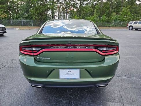 Used 2020 Dodge Charger SXT w/ Plus Group RWD image 6
