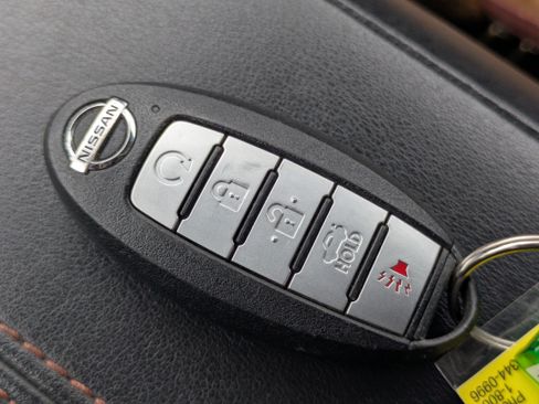 Used 2022 Nissan Altima 2.5 SR FWD image 22