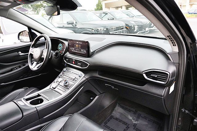 Used 2021 Hyundai Santa Fe Limited AWD/4WD image 12