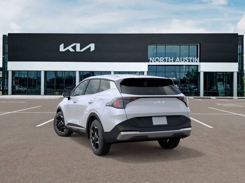 New 2026 Kia Sportage EX image 4