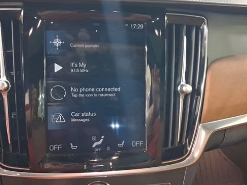 Used 2017 Volvo S90 T6 Inscription w/ Vision Package AWD/4WD image 10