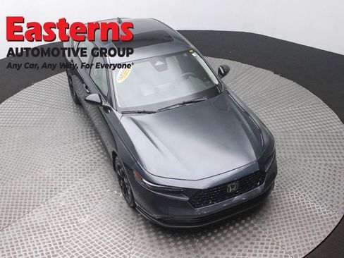 Used 2025 Honda Accord SE image 3