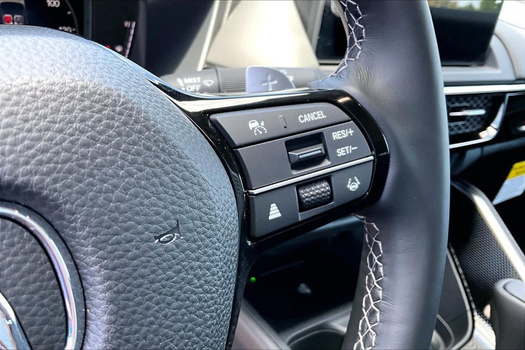 Used 2026 Acura ADX FWD image 19