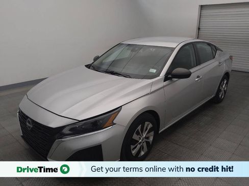 Used 2024 Nissan Altima 2.5 S FWD image 1