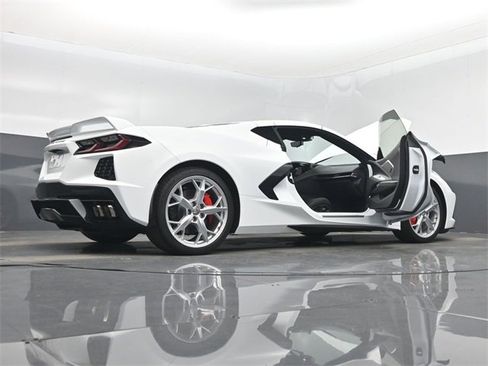 Used 2022 Chevrolet Corvette Stingray Preferred Cpe w/ Battery Protection Package image 59