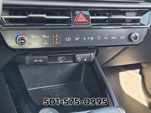 Used 2023 Kia Niro EX FWD image 24