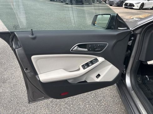 Used 2016 Mercedes-Benz CLA 250 image 13