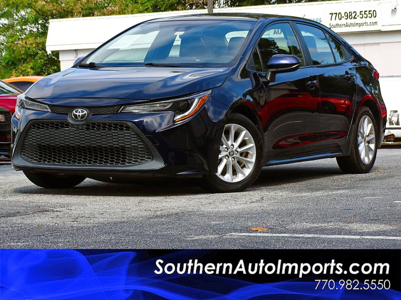 Used 2021 Toyota Corolla LE w/ LE Convenience Package FWD image 1