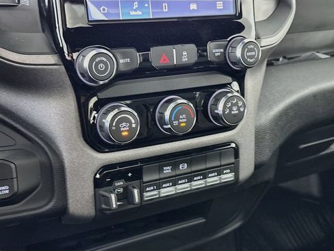 New 2026 RAM 3500 Tradesman w/ Chrome Appearance Group A AWD/4WD image 15