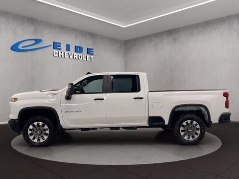 New 2026 Chevrolet Silverado 2500 Custom w/ Custom Value Package AWD/4WD image 5