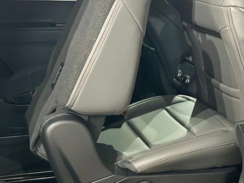 New 2026 Ford Explorer Active w/ Active Comfort Package AWD/4WD image 69