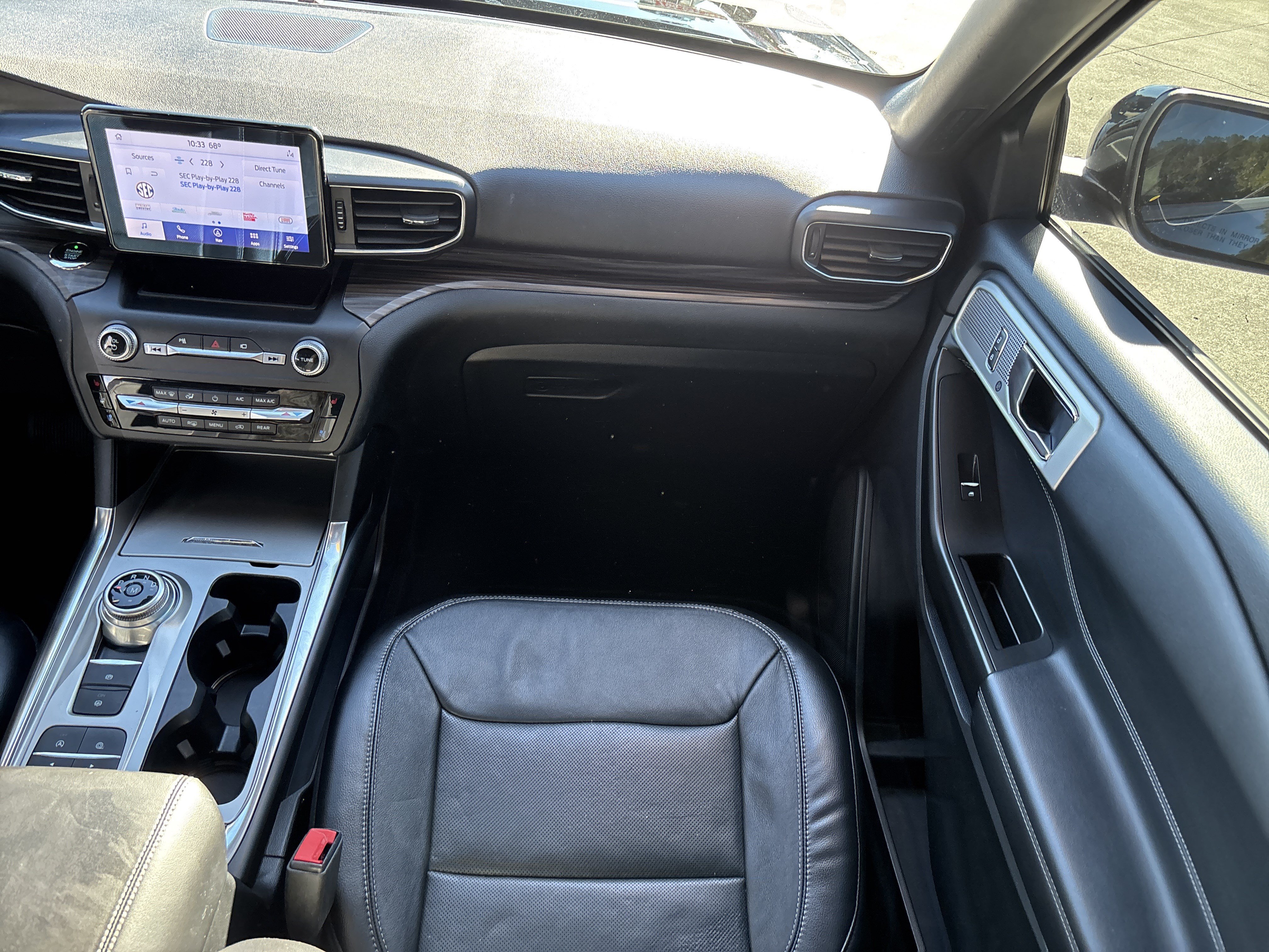 Used 2020 Ford Explorer Limited RWD image 19